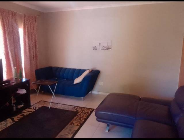3 BEDROOM HOUSE FOR SALE IN RUSTENBURG CENTRAL